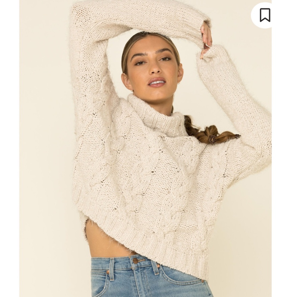 POL Cozy Cream Cable Knit Sweater Small